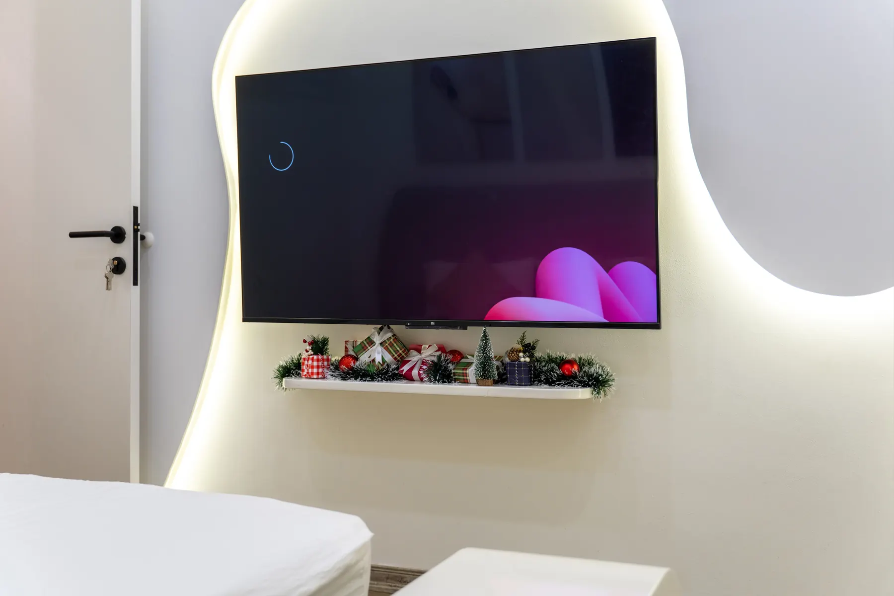 Smart TV Ladi Homestay